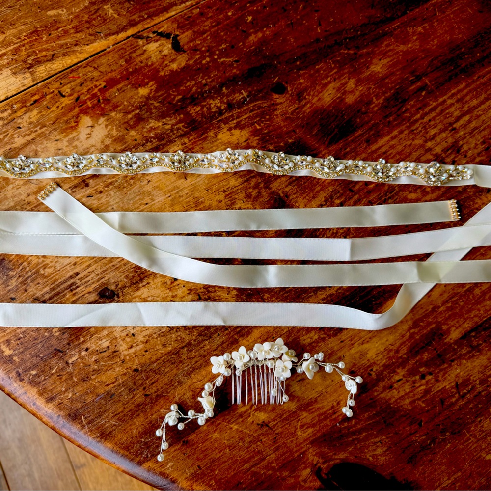Bridal Pearl & Crystal Ivory Ribbon Belt Sash with Pearl Hair Comb